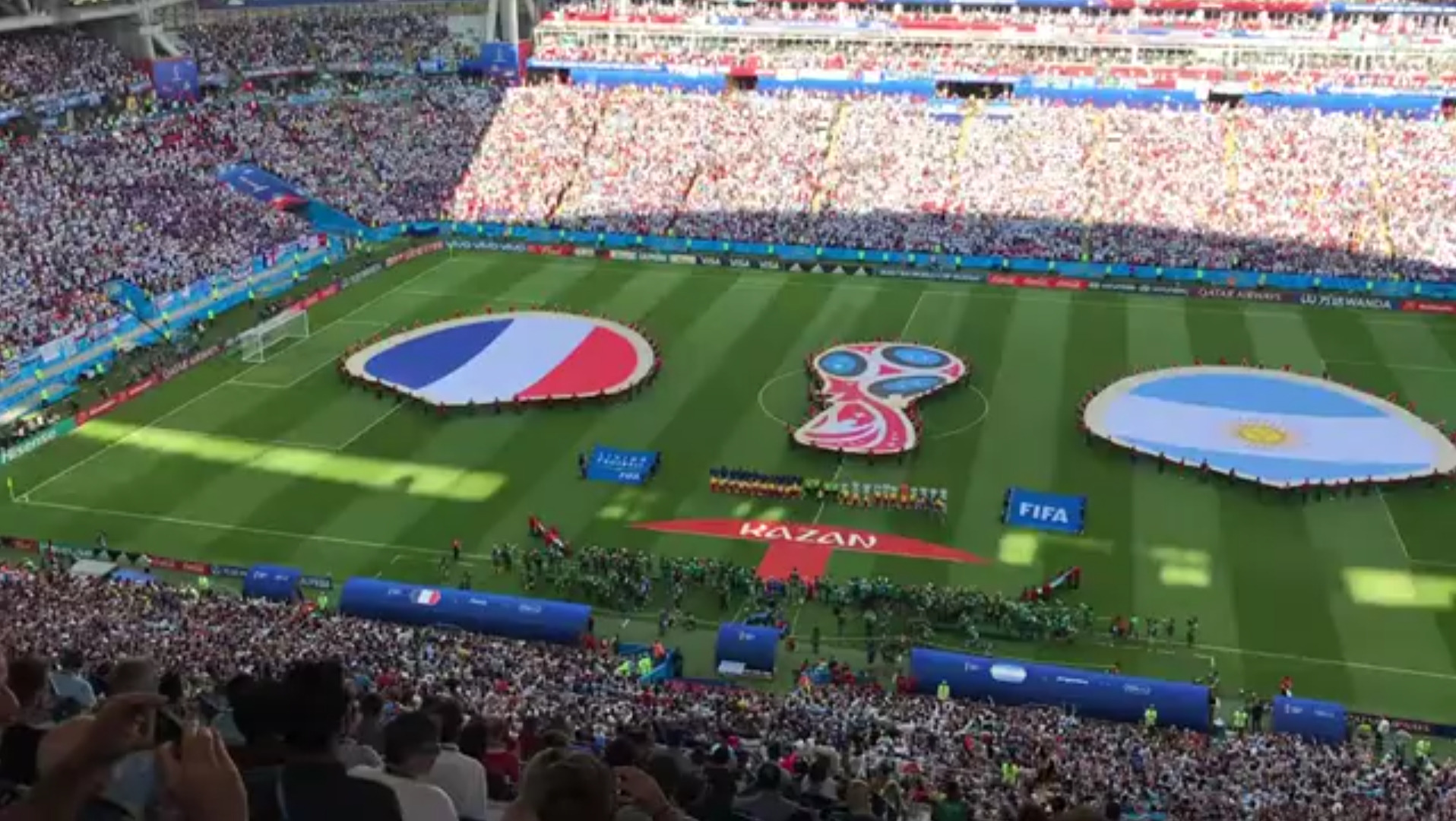 著称