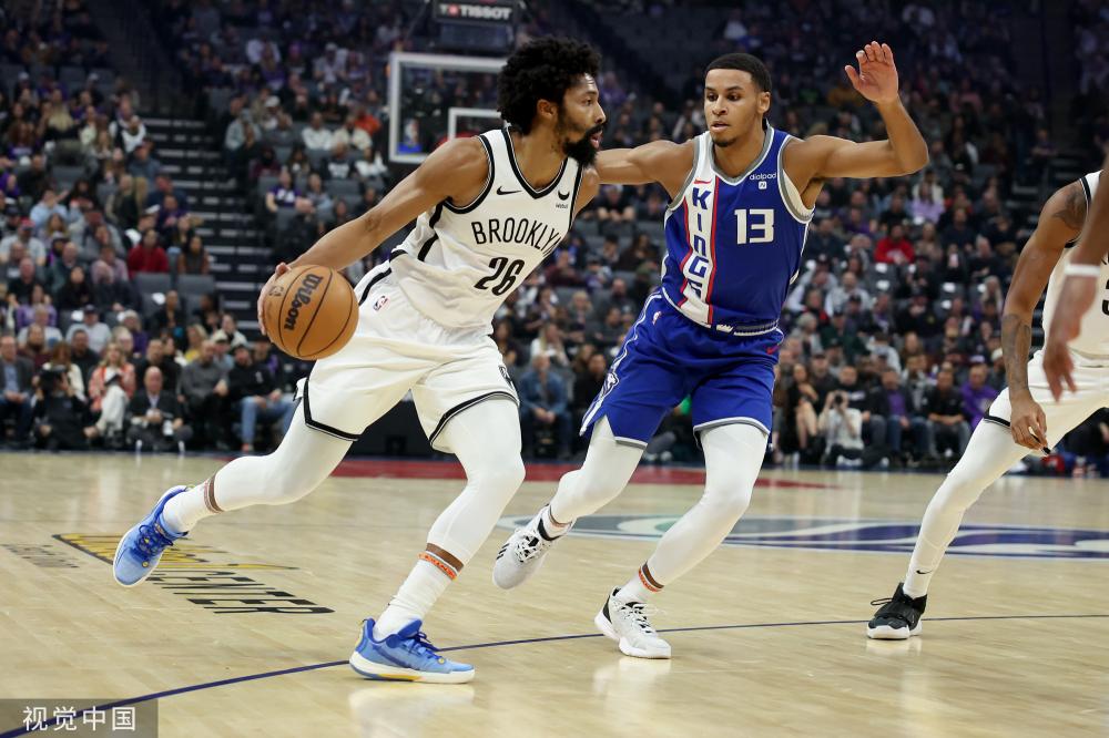 队交锋时 队交锋时