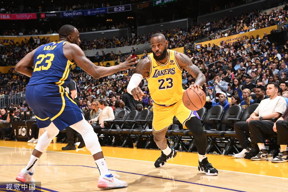 表现时成为 表现时成为