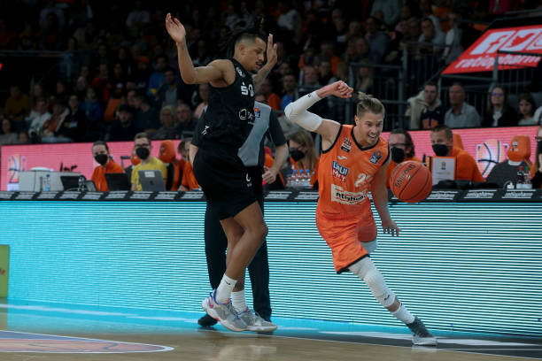 不仅让比赛 不仅让比赛